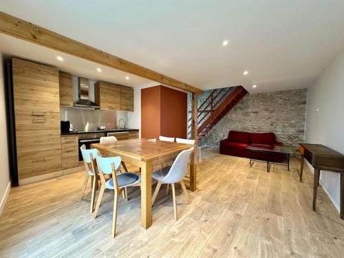 Poligny Casa | Jolie dépendance proche forêt- Nemours