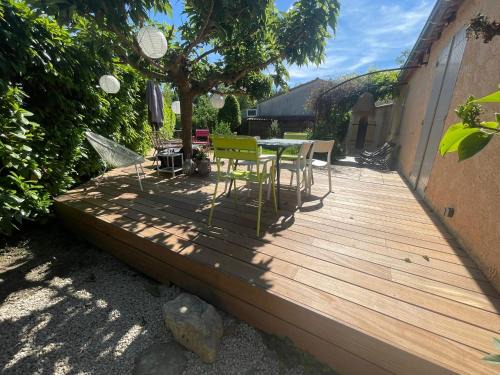 Le Puy-Sainte-Reparade Casa | Jolie maison de 95 m2 avec jardin proche Luberon
