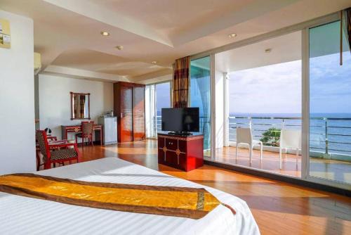 Na Kluea Hotel | Jomtien Hisotel - SHA Extra Plus