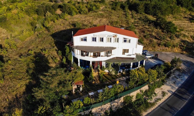 Pogradec Hotel | Joni Restaurant