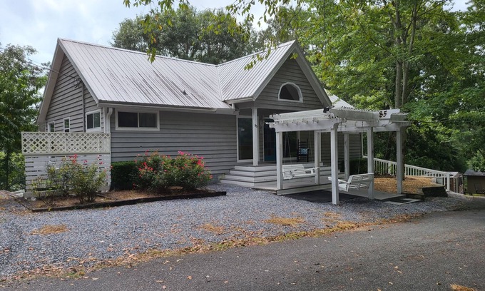 Wetumpka Casa | Jordan Lake Nature Retreat
