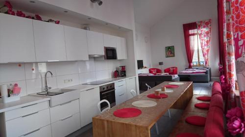 Marienbaum Apartamento | Jordanshof Rot
