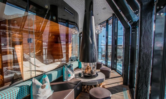 Obergurgl Hotel | Josl Mountain Lounging Hotel