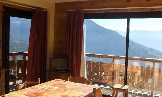 Reallon Apartamento | Joubelle Residence - Beautiful view in this T3 of 6 beds in Réallon