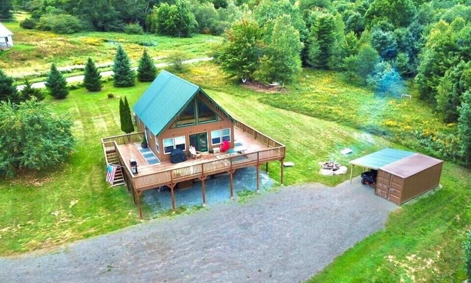 North Troy Casa | Viajes Fin Chalet - Minutos a Jay Peak!
