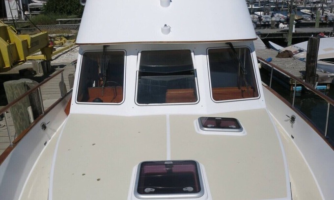 Waterfront Alquiler De Eote | Joy Ride: A Waterfront Getaway