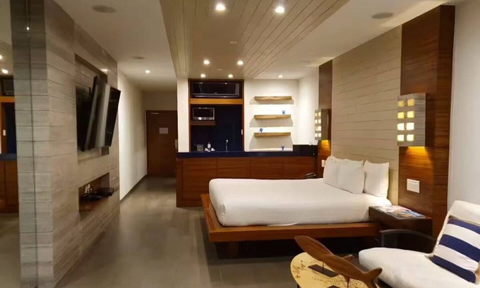 El Médano Ejidal Apartamento | Jr. Suite at Hotel Bahia by Preferred Hotels
