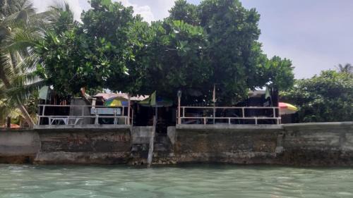 Oslob Casa | JRM Place