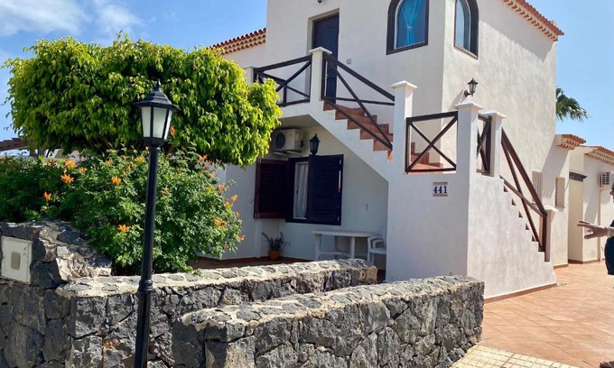 San Miguel de Abona Apartamento | Juangy’s Apartments in Las Adelfas Golf del Sur