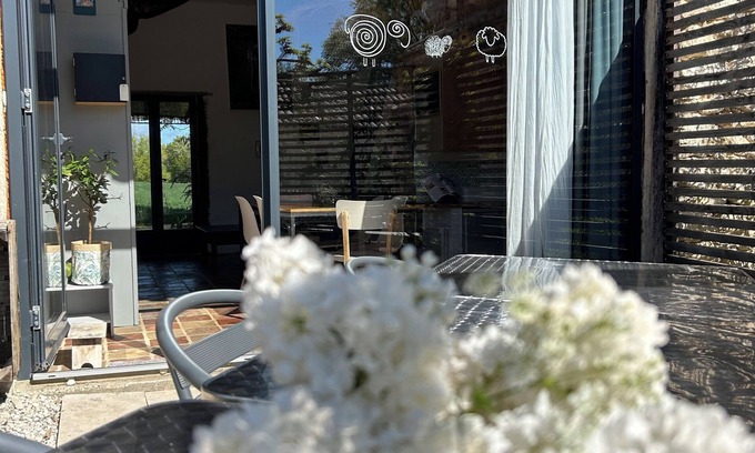 Sainte-Croix Casa | JULES, Country house with private jacuzzi.