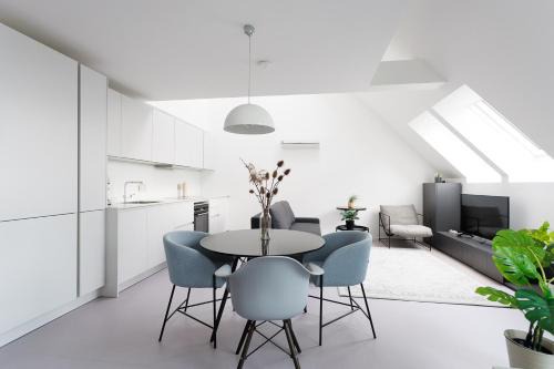 Alsergrund Apartamento | Julius 23 - Cozy Stay Only 5 Mins to City Center