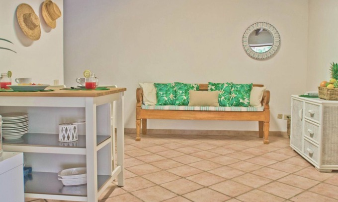 Santa Margherita di Pula Cabaña | JUNGLE HOUSE TUCAN- EN092050C2000R6015