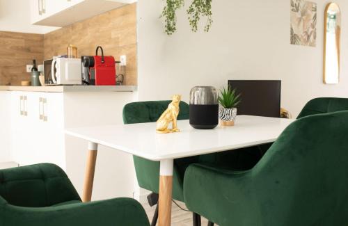 Boulogne-Centre Apartamento | Jungle appartement lumineux plein centre
