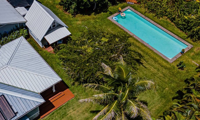Keaau Casa | Jungle Estate - 3 Cottages, 1.5 Acres and a POOL Sleeps 9