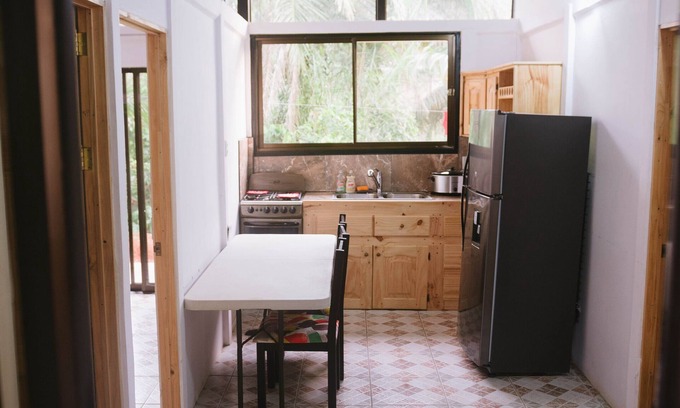 Parrita Apartamento | TARZAN JUNGLE HOME # 2 AC + POOL + ZIPLINE