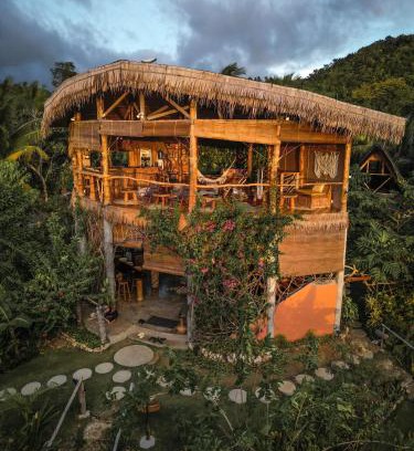 San Juan Casa | Jungle KingDomes Guest House
