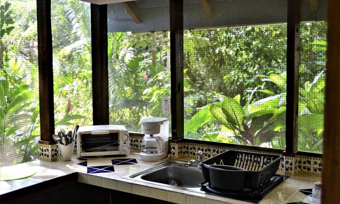San Ignacio Casa | Jungle Like Oasis in San Ignacio - Secluded Cabaña Retreat Close To Mayan Ruins