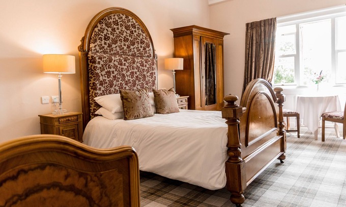 Longford Casa | Junior Suite con salón-Familiar-Baño Privado-Vista al Jardín-East Wing