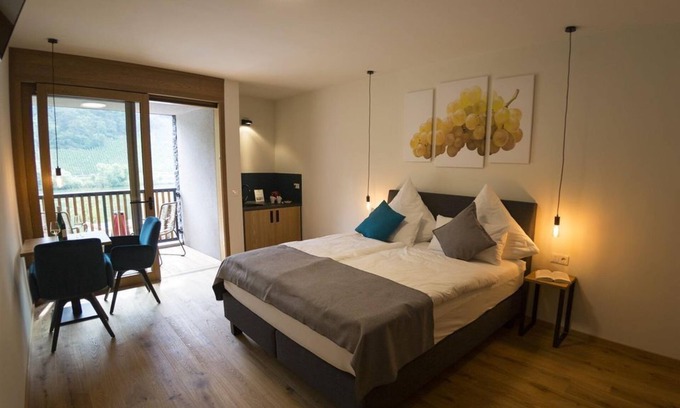 Krov Cama Y Desayuno | Junior suite "Steffensberg" - Rieslingquartier Mosel Wine Hotel
