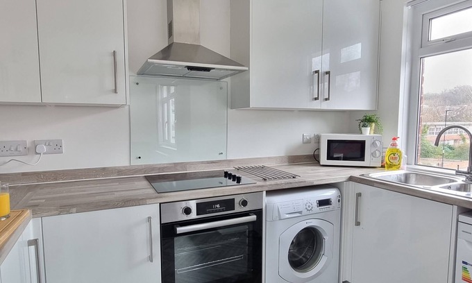 Southampton Apartamento | Juniper downstairs apartment sleeps 7 people