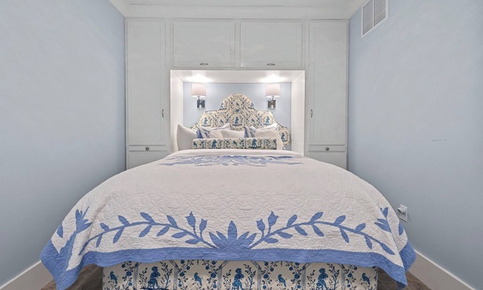 Union Pier Apartamento | Juniper Presents: 1-Bdrm Amsterdam Suite in Iconic Union Pier Summer House