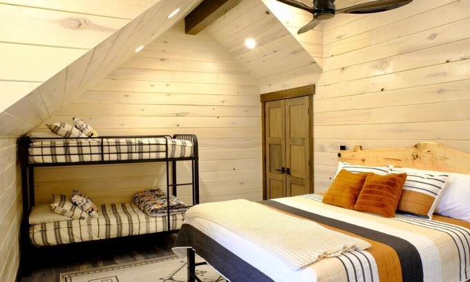 Orderville Casa | Juniper Ridge Luxury Lodge Two-Bedroom Casita @ East Zion