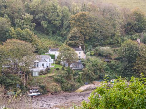 Noss Mayo Casa | Junket Cottage