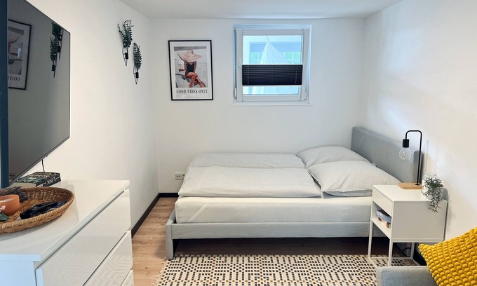 Biewer Apartamento | JUPAS° Trier | Studio21 - Terrace & Netflix chic