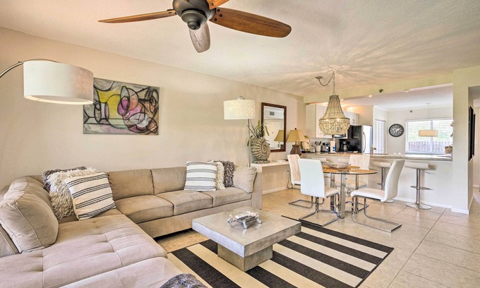 Sea Palms Condominio | Jupiter Condo w/ Pool Access, Walk to Beach!