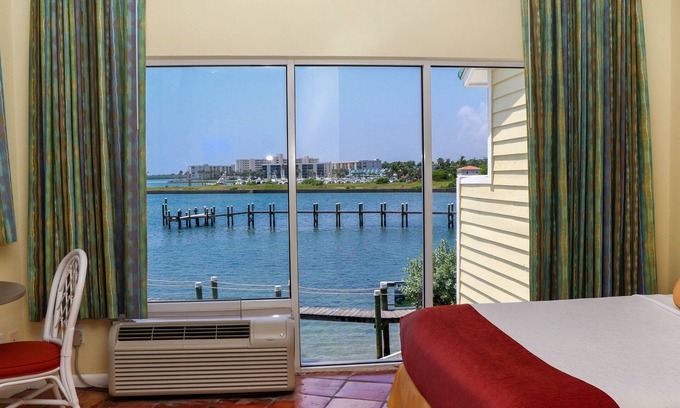 Jupiter Hotel | Jupiter Waterfront Inn