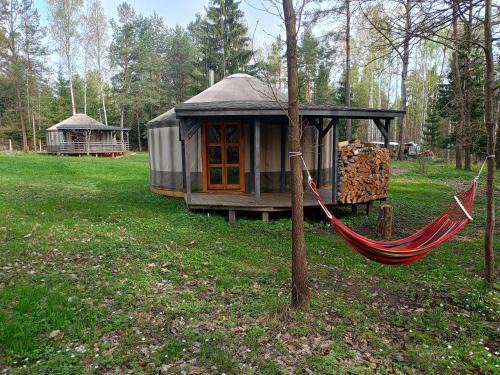 gmina Blizyn Otro | Jurty i namioty w Lesie KotfaLas Glamping Świętokrzyskie-SPA