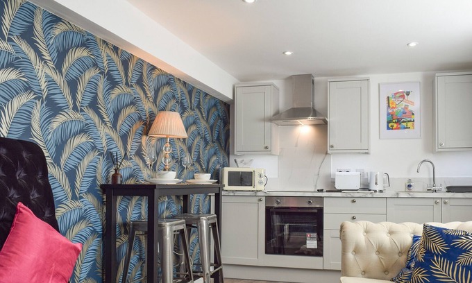 Alcester Cabaña | 1 bedroom accommodation in Alcester, near Stratford upon Avon
