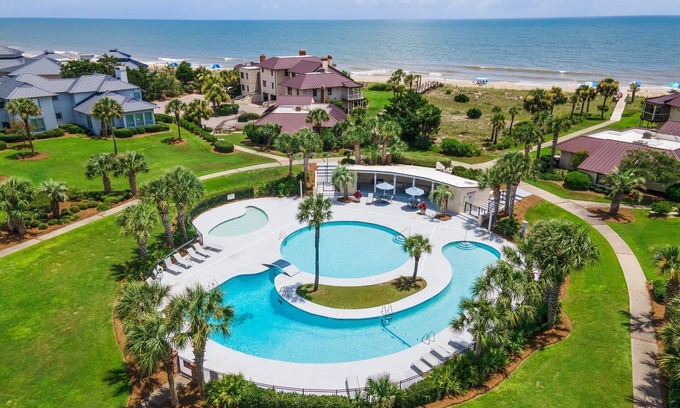 Debordieu Colony Villa | Villa frente al mar justo más allá de las dunas, cerca de la piscina y el club de playa