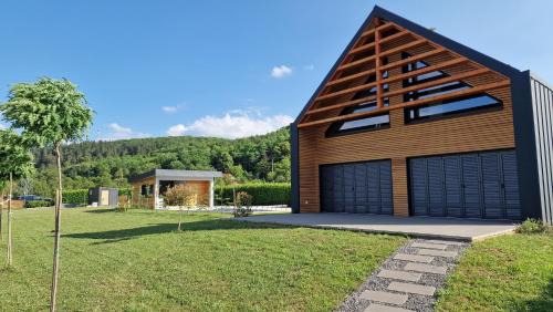 Otocac Chalet De Esquí | Just Lykke