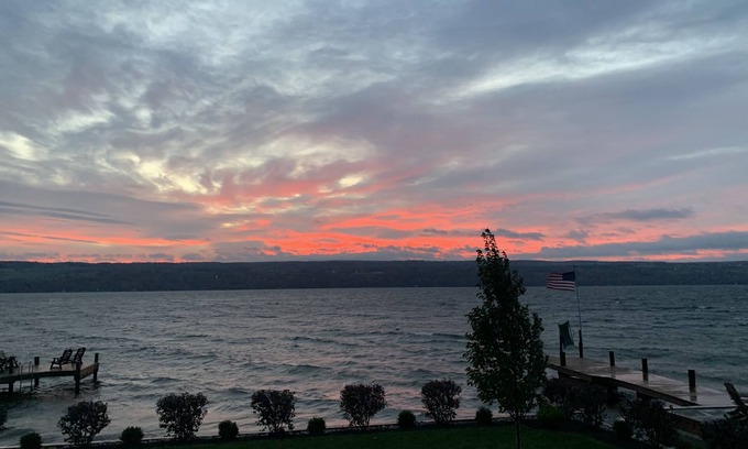 Valois Casa | Just Us - Private Waterfront Home on Seneca Lake. Dog Friendly!