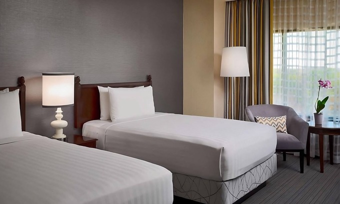 Gwinnett Place Hotel | Just What You Were Looking For! 2 Awesome units near Gwinnett Place Mall!