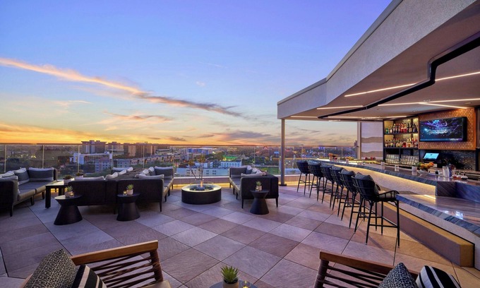 Anaheim Resort Hotel | JW Marriott Anaheim Resort