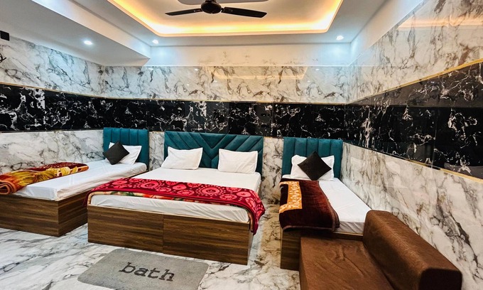Ayodhya Cabina | JYOTI STAY INN