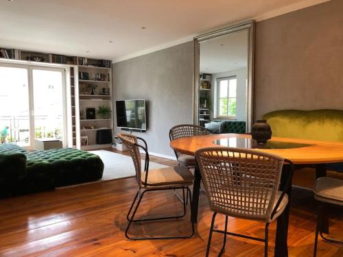 Nordliche Innenstadt Apartamento | Künstlerapartment Potsdam