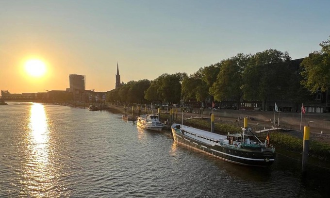 Altstadt Alquiler De Eote | Küstenmotorschiff Aventura