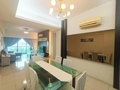 Taman Istana Apartamento | K. Riverfront apartment