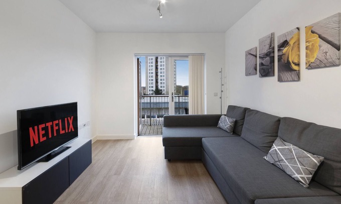 Hatfield Apartamento | K Suites - Central 2 bed Apt w/ free parking