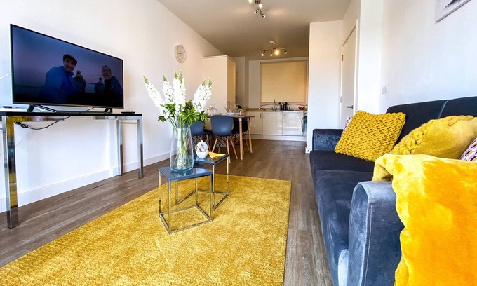 Hatfield Apartamento | K Suites - Stunning 2 bed Apt w/ free parking
