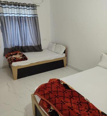 Sarnath Hotel | K V INNs