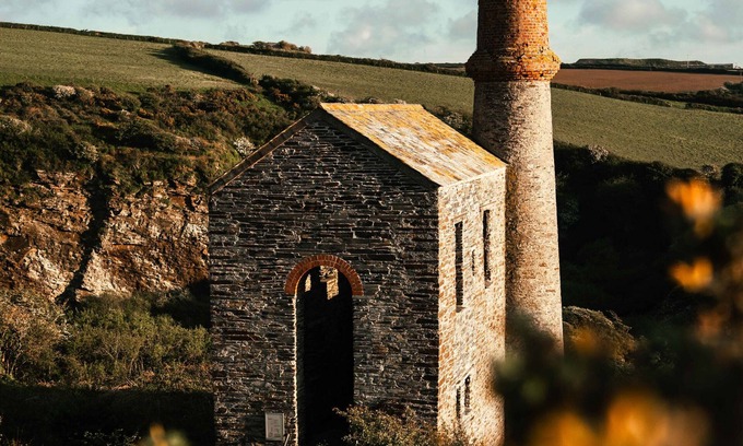 Tintagel Cabina | K3 Kudhva Treehouse Cabin in Tintagel