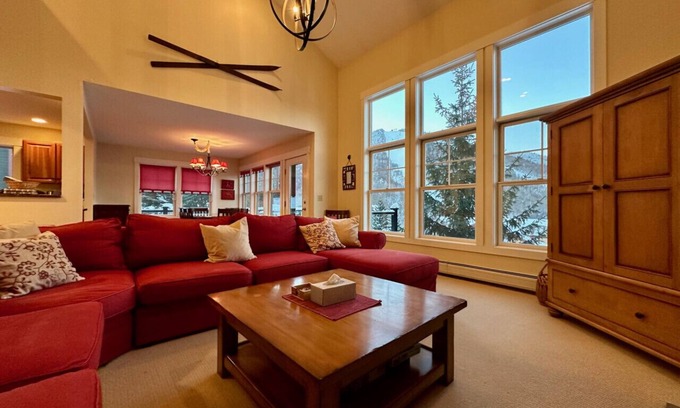 Central Vermont- Killington Casa | Unidad de Topridge de lujo K6 SkiOnSkiOff Sundog Trail-Bear Mountain en Killington!