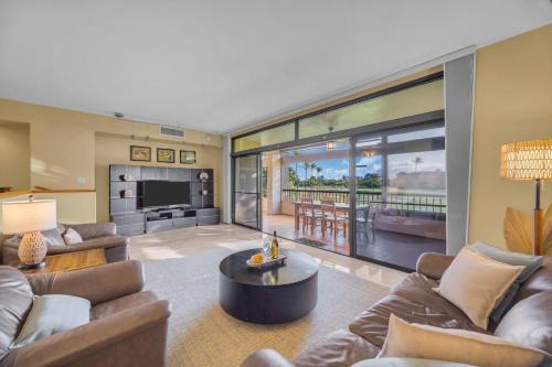 Kaanapali Casa | Kaanapali Royal C202 · KRL C202 2BD on Kaanapali Golf Course w P