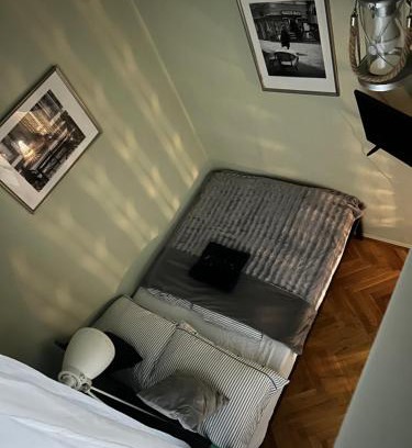 Nepszinhaz negyed Apartamento | Kabin