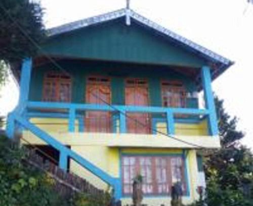 Lebong and Mineral Spring Tea Garden Casa | Kabiraj Homestay by StayApart