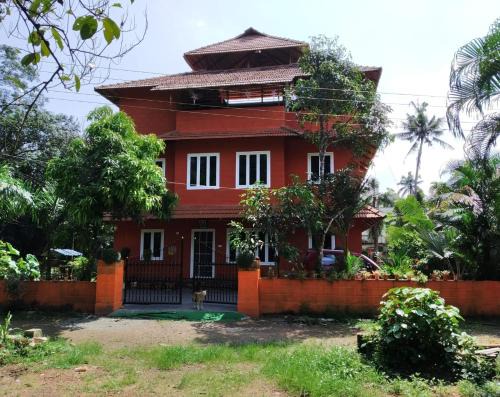 Alwaye Casa | Kadavath Homestay